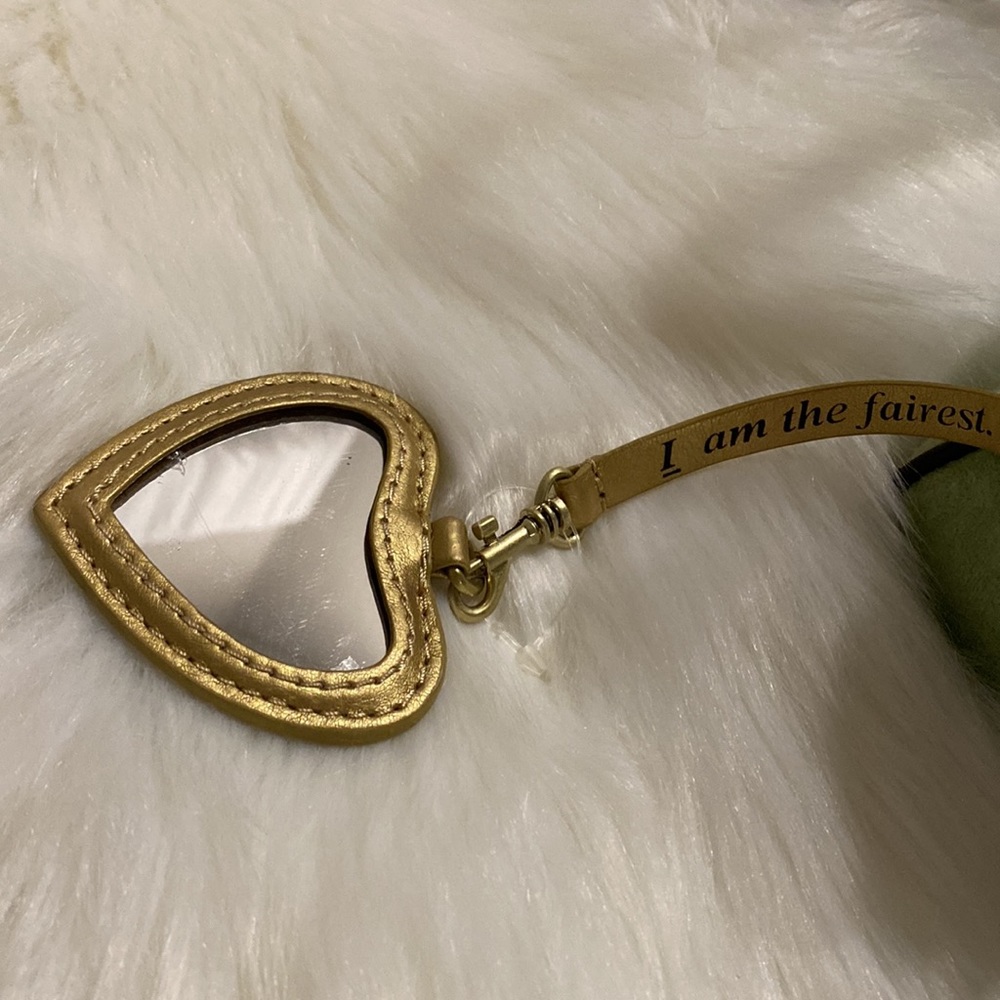 Juicy Couture Vintage Bowler NWOT Y2K/Rare/ HTF/ Excellent Condition - Picture 14 of 16